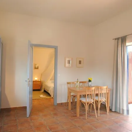 Candia Park Village 4*